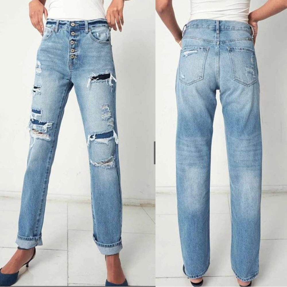 New Kancan High Rise distressed button fly jeans